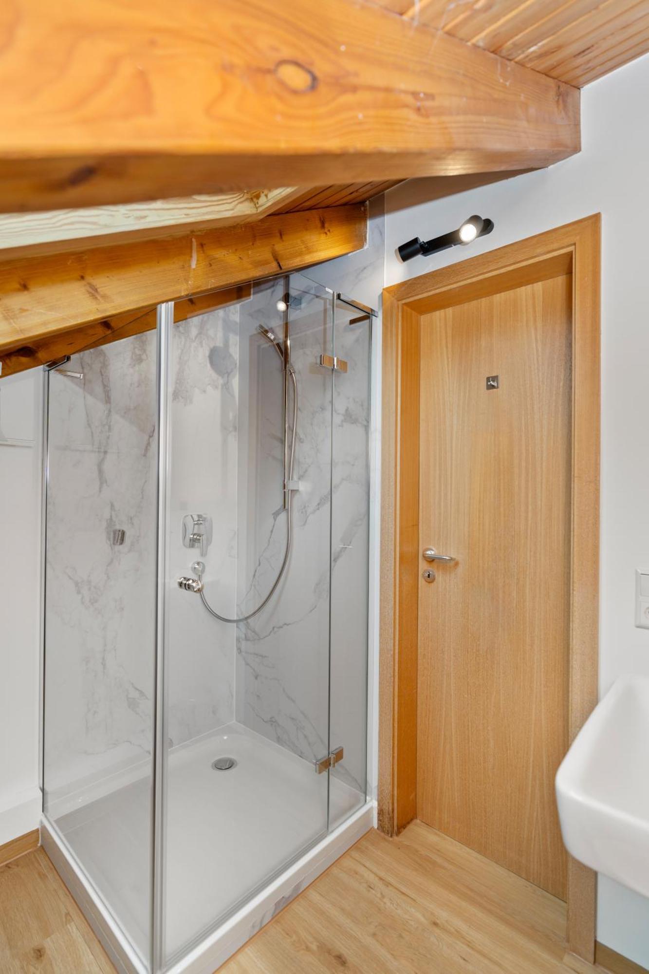 Anytime - Gaestehaus Am Weinberg In Ueberlingen Экстерьер фото